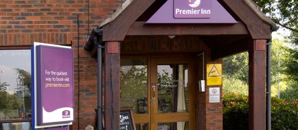Premier Inn West Bromwich Exterior
