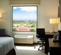 Holiday Inn Express Managua Room