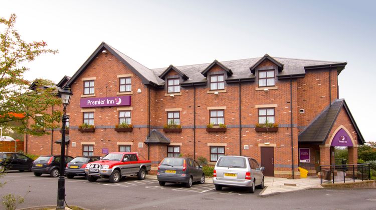 Premier Nights Exterior