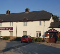 Premier Inn Wirral (Greasby) Exterior
