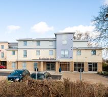 Premier Inn Witney Exterior