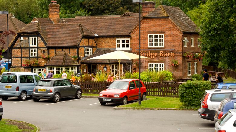 <b>Premier Inn Woking West (A324) Exterior</b>. Images powered by <a href="https://www.leonardoworldwide.com/" title="Leonardo Worldwide" target="_blank">Leonardo</a>.