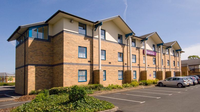 <b>Premier Inn Wolverhampton North Exterior</b>. Images powered by <a href="https://www.leonardoworldwide.com/" title="Leonardo Worldwide" target="_blank">Leonardo</a>.