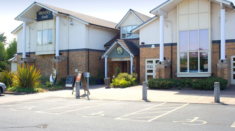 Premier Inn Wolverhampton North Exterior