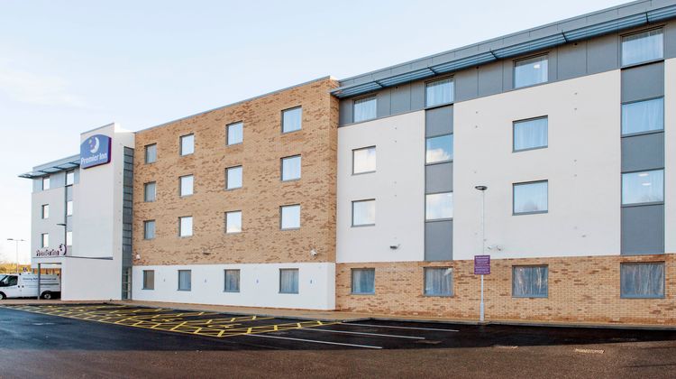 Premier Inn Wrexham Town Centre Exterior