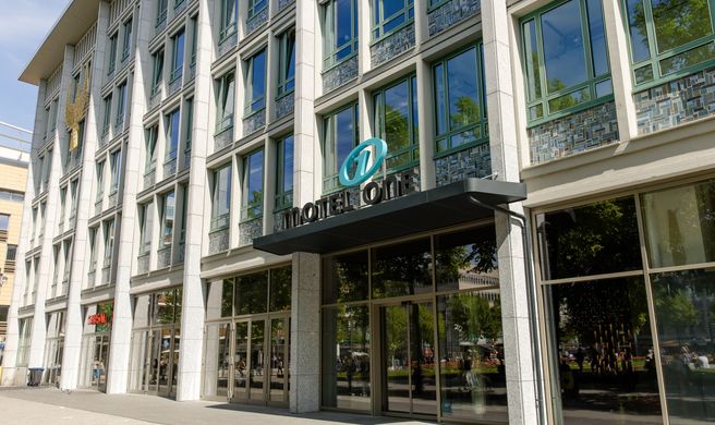 Motel One Mannheim Exterior