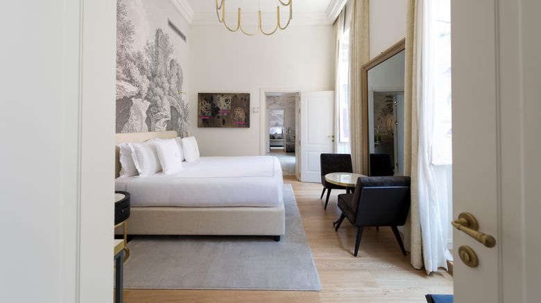 <b>Elizabeth Unique Hotel Rome Suite</b>. Images powered by <a href="https://www.leonardoworldwide.com/" title="Leonardo Worldwide" target="_blank">Leonardo</a>.