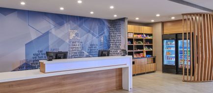 SpringHill Suites Detroit Dearborn Lobby