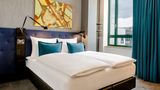 Motel One Mannheim Room