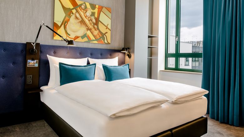 <b>Motel One Mannheim Room</b>. Images powered by <a href="https://www.leonardoworldwide.com/" title="Leonardo Worldwide" target="_blank">Leonardo</a>.