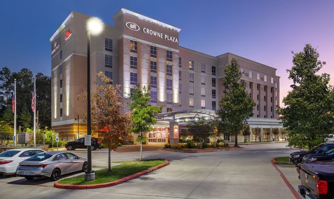 Crowne Plaza Shenandoah Exterior