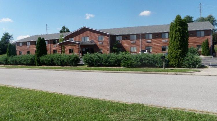 Home Place Inn Exterior