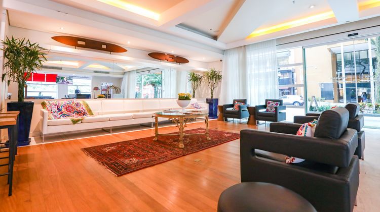 Pestana Curitiba Hotel Lobby