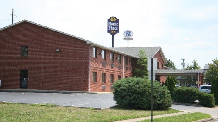 Home Place Inn Exterior
