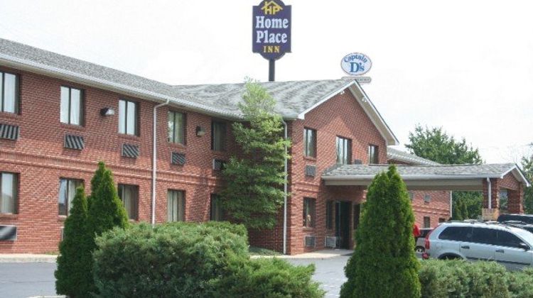 Home Place Inn Exterior
