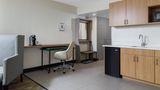 <b>Holiday Inn Cleveland Suite</b>. Images powered by <a href="https://www.leonardoworldwide.com/" title="Leonardo Worldwide" target="_blank">Leonardo</a>.