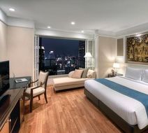 Grande Centre Point Ratchadamri Room
