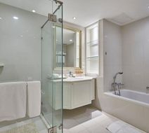 Grande Centre Point Ratchadamri Room