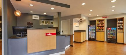 TownePlace Suites by Marriott Lobby