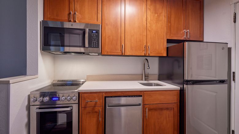 <b>TownePlace Suites by Marriott Room</b>. Images powered by <a href="https://www.leonardoworldwide.com/" title="Leonardo Worldwide" target="_blank">Leonardo</a>.