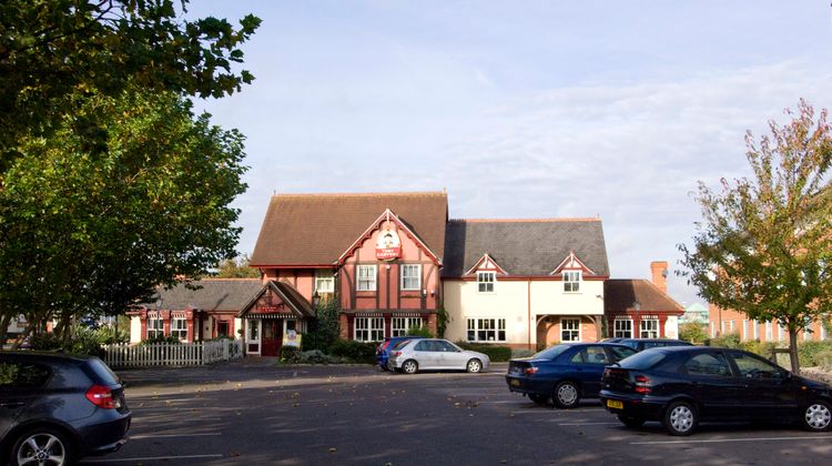 Premier Inn Reading (Caversham Bridge) Exterior