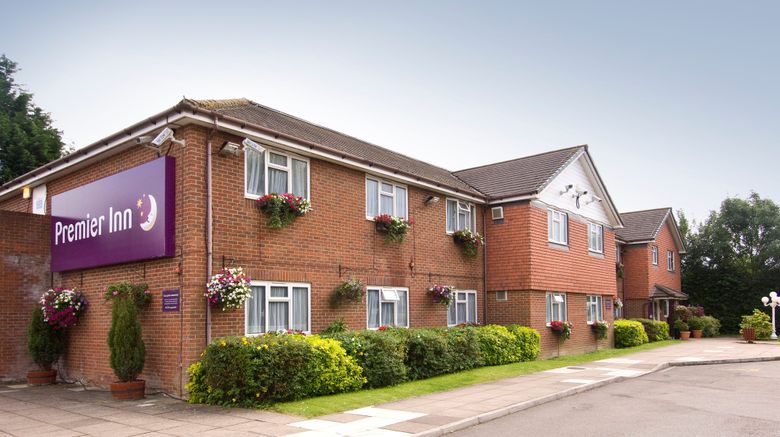 <b>Premier Inn Reading S - Grazeley Green Exterior</b>. Images powered by <a href="https://www.leonardoworldwide.com/" title="Leonardo Worldwide" target="_blank">Leonardo</a>.