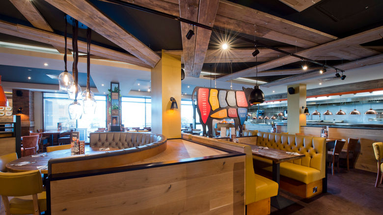 <b>Premier Inn Reading South Gateway Restaurant</b>. Images powered by <a href="https://www.leonardoworldwide.com/" title="Leonardo Worldwide" target="_blank">Leonardo</a>.