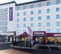 Premier Inn Reading South Gateway Exterior