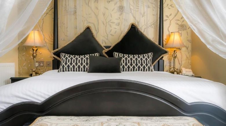<b>Coul House Hotel Room</b>. Images powered by <a href="https://www.leonardoworldwide.com/" title="Leonardo Worldwide" target="_blank">Leonardo</a>.