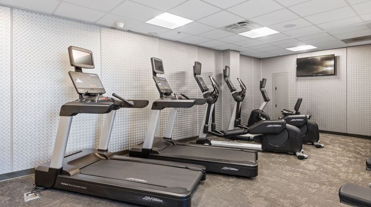 Fairfield Inn & Suites Hickory Recreation