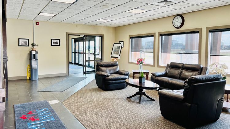 BCMInns Lloydminster, SK Lobby