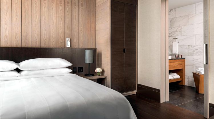Toronto Marriott Markham Suite