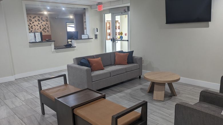 <b>Candlewood Suites Exterior</b>. Images powered by <a href="https://www.leonardoworldwide.com/" title="Leonardo Worldwide" target="_blank">Leonardo</a>.