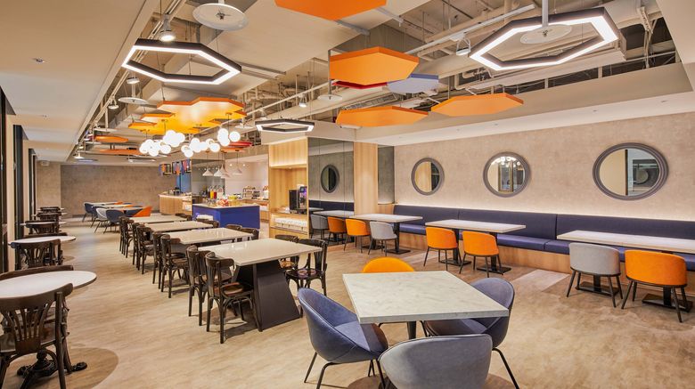 <b>Holiday Inn Express Taichung Park Restaurant</b>. Images powered by <a href="https://www.leonardoworldwide.com/" title="Leonardo Worldwide" target="_blank">Leonardo</a>.