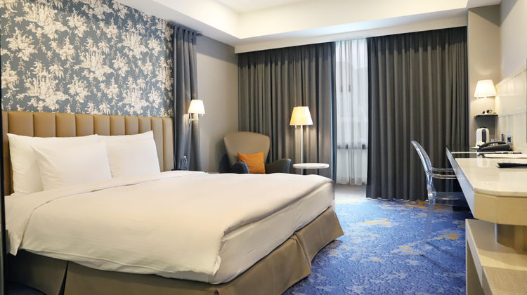 Grand Victoria Hotel Room