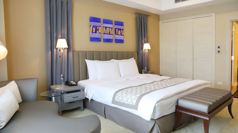 <b>Grand Victoria Hotel Suite</b>. Images powered by <a href="https://www.leonardoworldwide.com/" title="Leonardo Worldwide" target="_blank">Leonardo</a>.