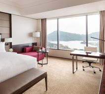 Shunde Marriott Hotel Room