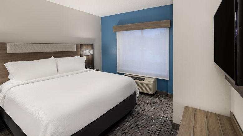 <b>Holiday Inn Express Suite</b>. Images powered by <a href="https://www.leonardoworldwide.com/" title="Leonardo Worldwide" target="_blank">Leonardo</a>.