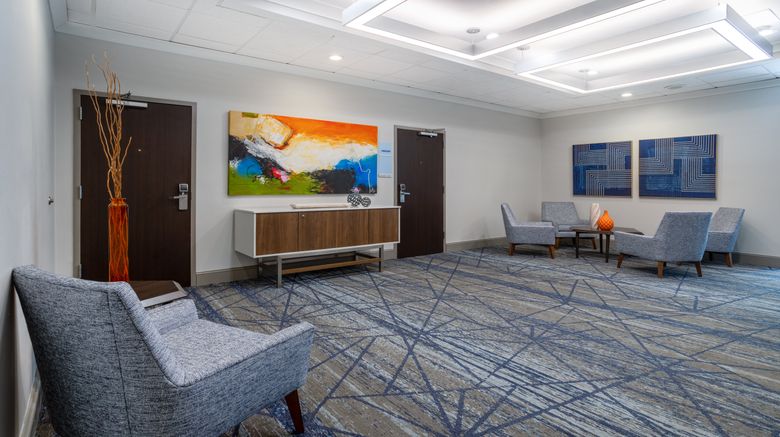 <b>Holiday Inn Express Meeting</b>. Images powered by <a href="https://www.leonardoworldwide.com/" title="Leonardo Worldwide" target="_blank">Leonardo</a>.