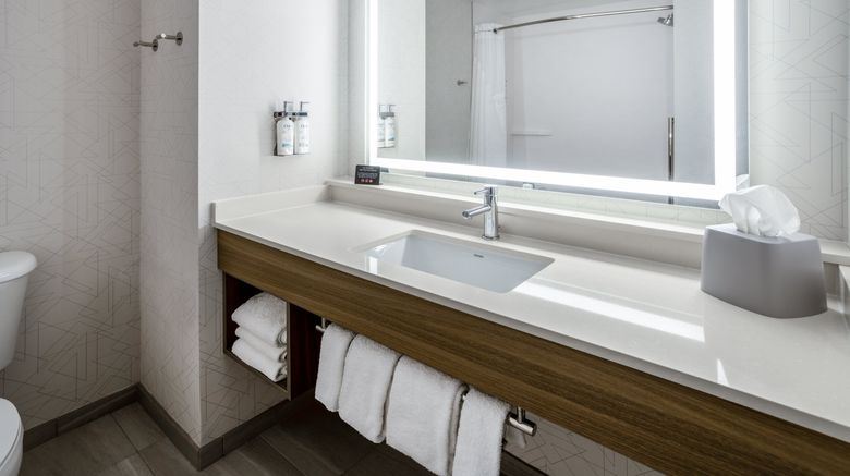 <b>Holiday Inn Express Room</b>. Images powered by <a href="https://www.leonardoworldwide.com/" title="Leonardo Worldwide" target="_blank">Leonardo</a>.
