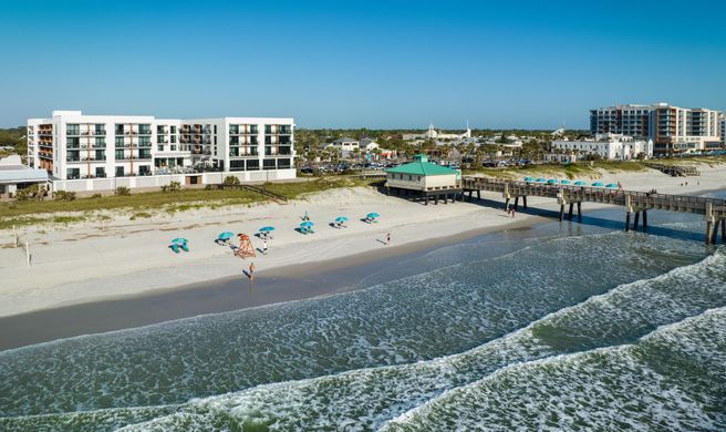 Springhill Suites Beach Oceanfront Exterior