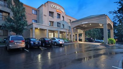 Courtyard by Marriott Providence Warwick