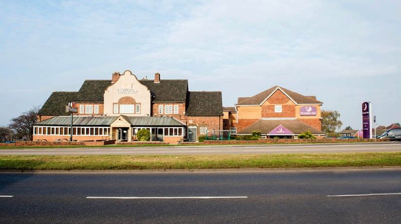 <b>Premier Inn Rotherham East (M18/M1) Exterior</b>. Images powered by <a href="https://www.leonardoworldwide.com/" title="Leonardo Worldwide" target="_blank">Leonardo</a>.
