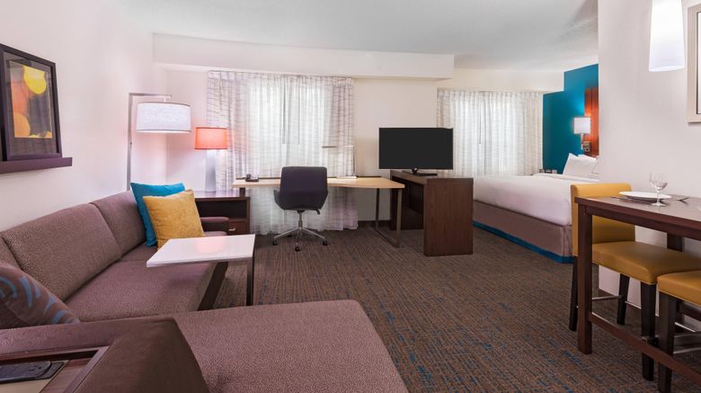 <b>Residence Inn Savannah Midtown Room</b>. Images powered by <a href="https://www.leonardoworldwide.com/" title="Leonardo Worldwide" target="_blank">Leonardo</a>.