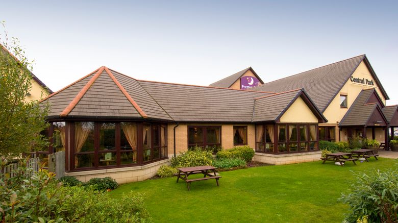 <b>Premier Inn Rugby North (M6 Jct 1) Exterior</b>. Images powered by <a href="https://www.leonardoworldwide.com/" title="Leonardo Worldwide" target="_blank">Leonardo</a>.