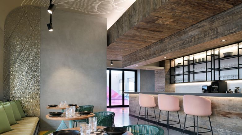 <b>Aloft Muscat Restaurant</b>. Images powered by <a href="https://www.leonardoworldwide.com/" title="Leonardo Worldwide" target="_blank">Leonardo</a>.