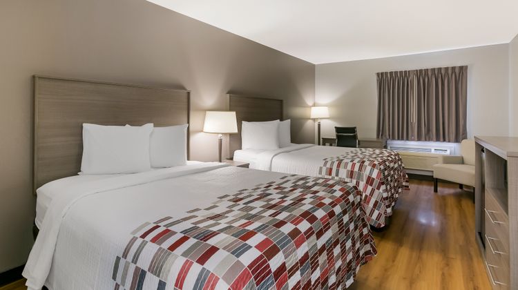 Red Roof Inn Denver Room