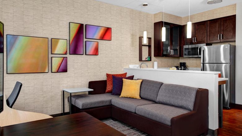 <b>Residence Inn by Marriott Airport Room</b>. Images powered by <a href="https://www.leonardoworldwide.com/" title="Leonardo Worldwide" target="_blank">Leonardo</a>.