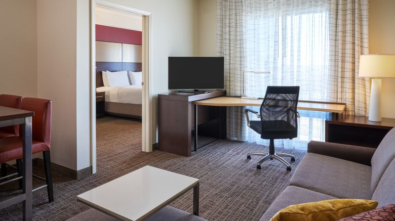 <b>Residence Inn by Marriott Airport Room</b>. Images powered by <a href="https://www.leonardoworldwide.com/" title="Leonardo Worldwide" target="_blank">Leonardo</a>.