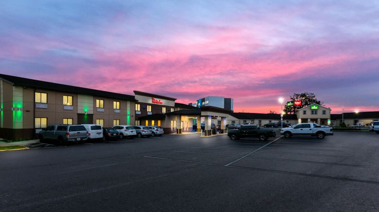<b>Red Roof Inn Denver - Lancaster County Exterior</b>. Images powered by <a href="https://www.leonardoworldwide.com/" title="Leonardo Worldwide" target="_blank">Leonardo</a>.